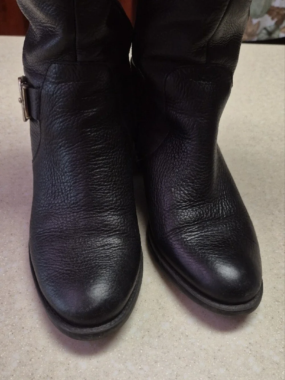Vince Camuto Bocca Black Leather Knee High Boots Gold Buckle Hardware Size 8
